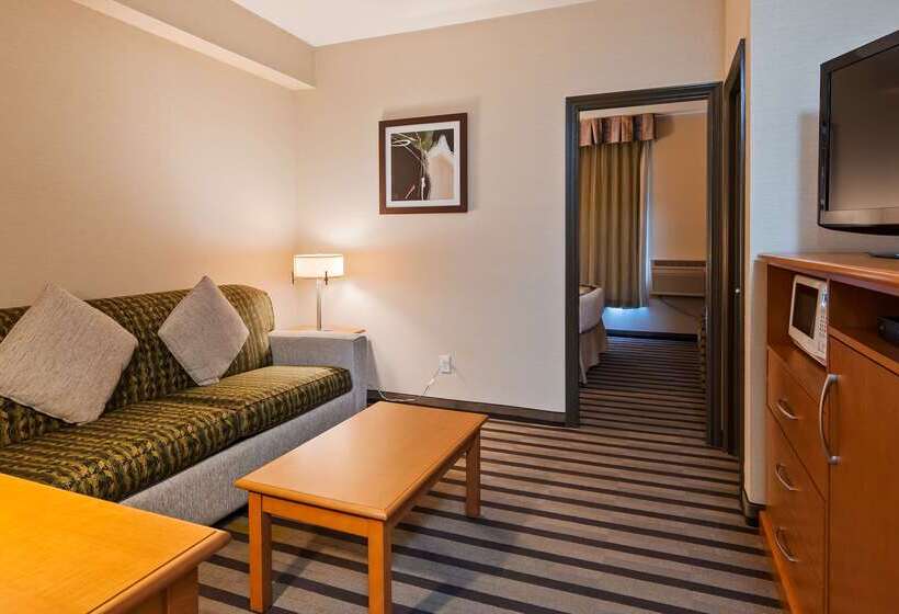 هتل Best Western King George Inn & Suites
