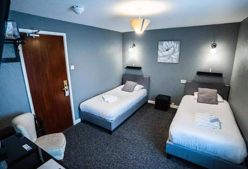 酒店 Bridgemary Manor  & Pub