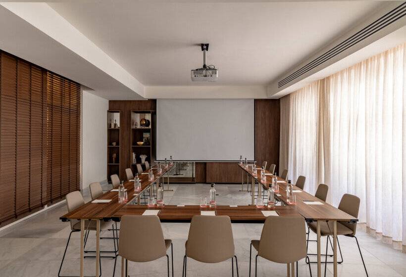 هتل Casa De Las Artes, Member Of Meliá Collection