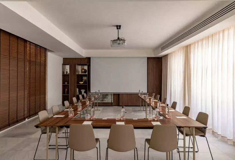 هتل Casa De Las Artes, Member Of Meliá Collection