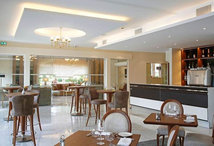 هتل Corsica & Spa