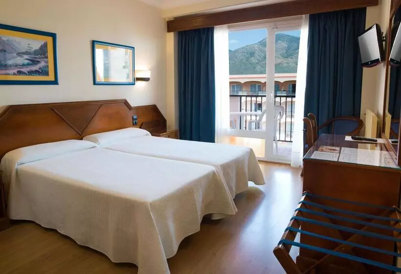 Отель Monarque Fuengirola Park