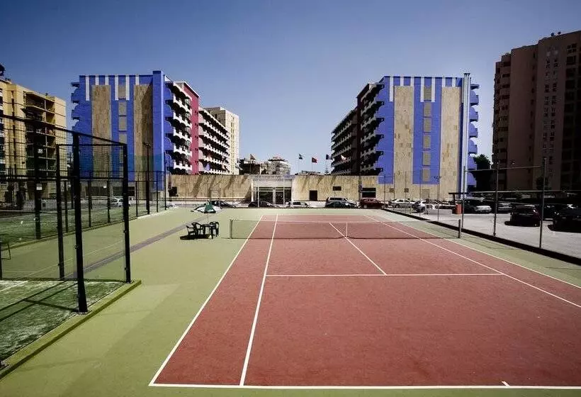 Отель Monarque Fuengirola Park