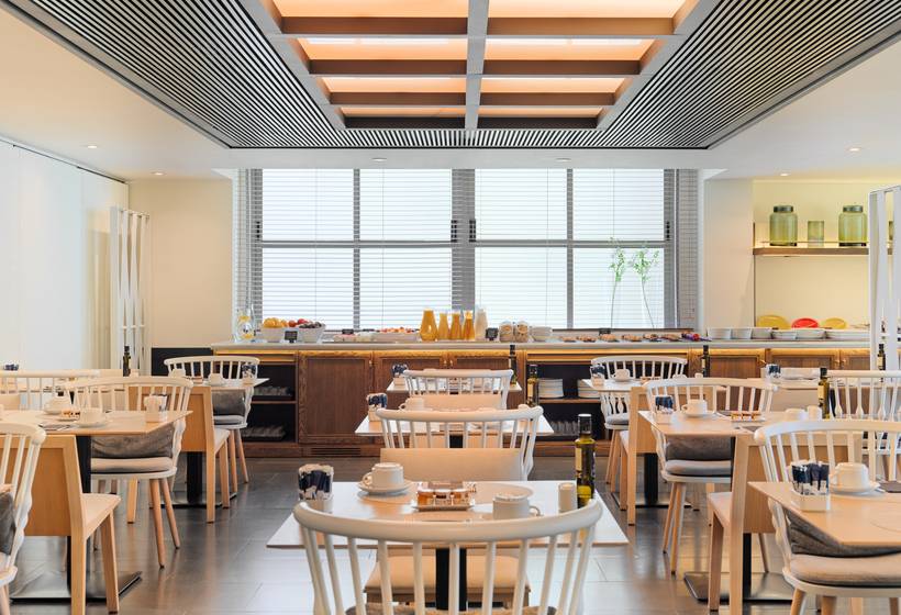 Отель H10 Itaca