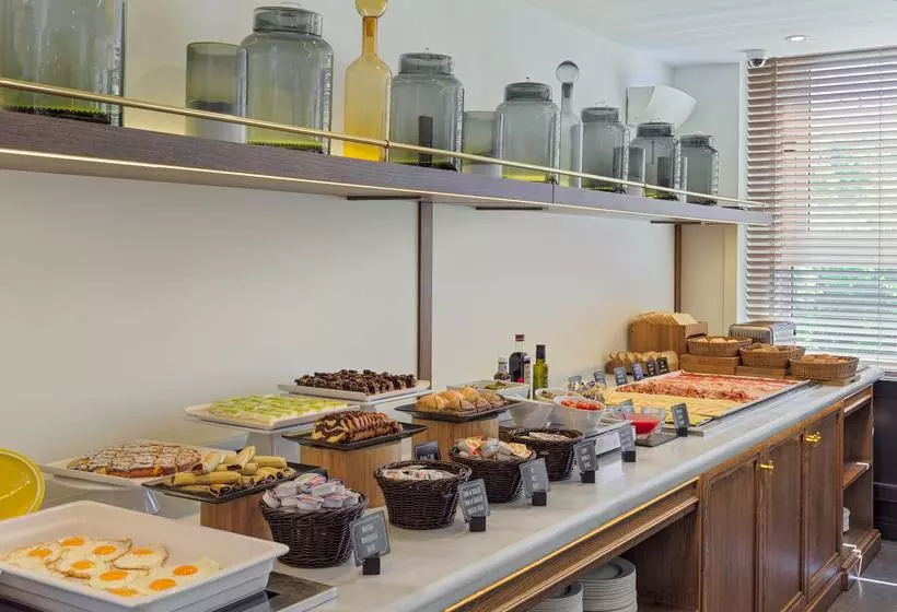 Отель H10 Itaca