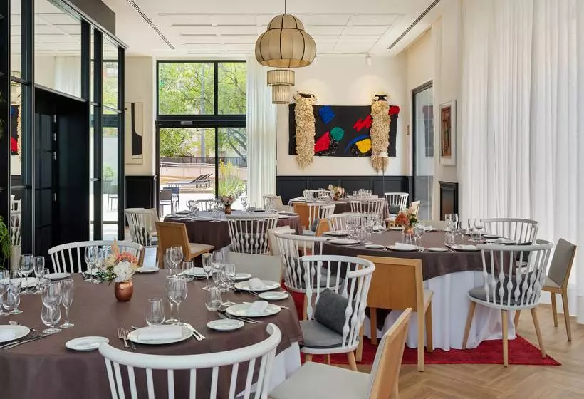 Отель H10 Itaca