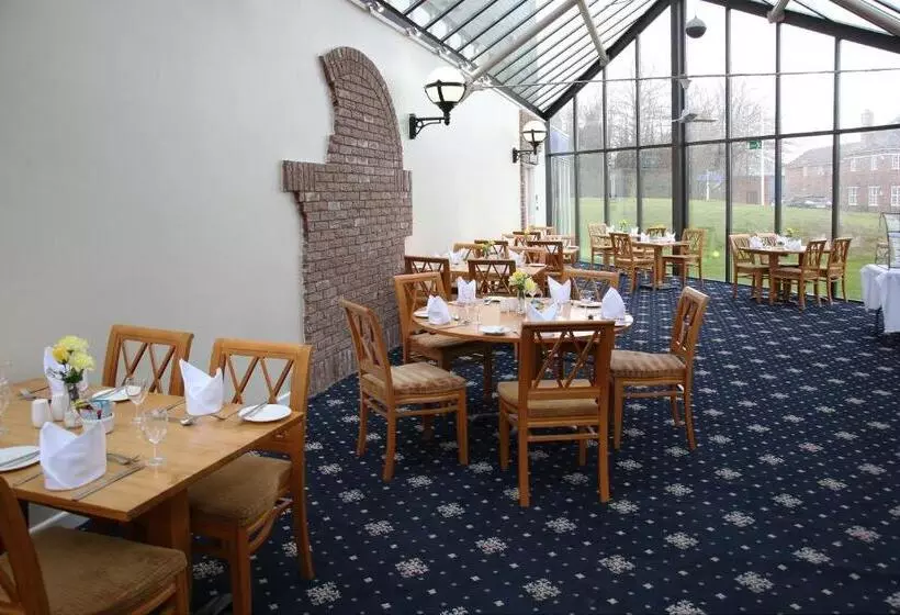 Отель Hermitage Park