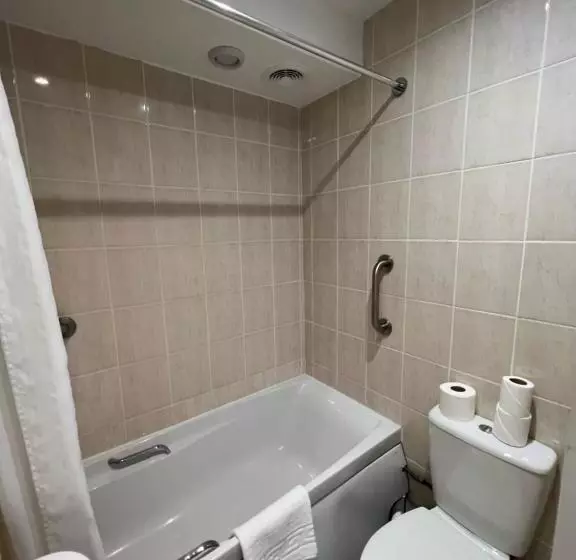 Отель Hermitage Park