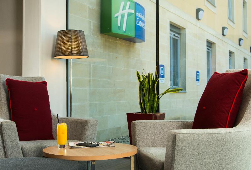酒店 Holiday Inn Express Bath, An Ihg