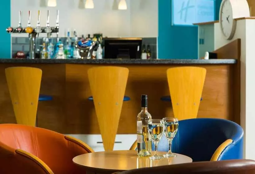 ホテル Holiday Inn Express Lichfield, An Ihg