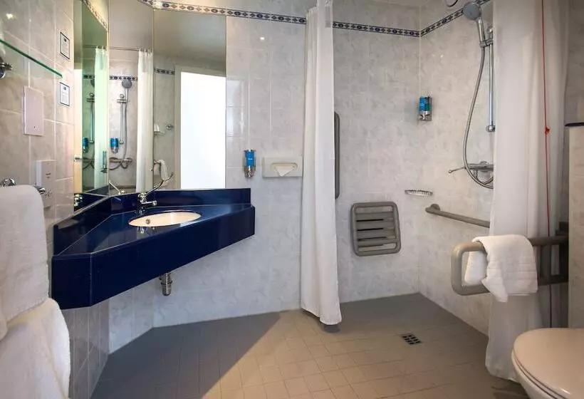 ホテル Holiday Inn Express Lichfield, An Ihg