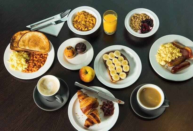 Otel Holiday Inn Express London Hammersmith, An Ihg