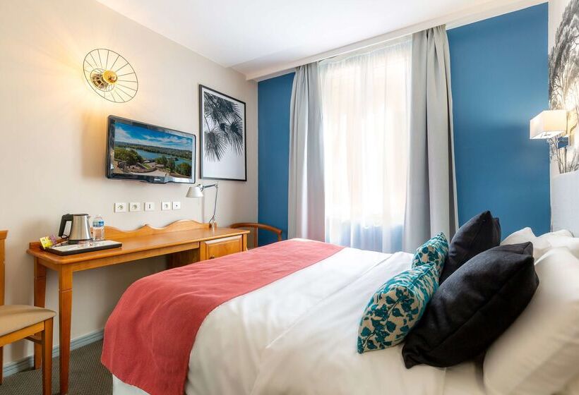 Hotel Kyriad Avignon  Palais Des Papes