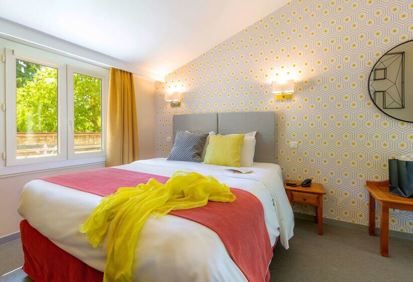 Hotel Kyriad Avignon  Palais Des Papes