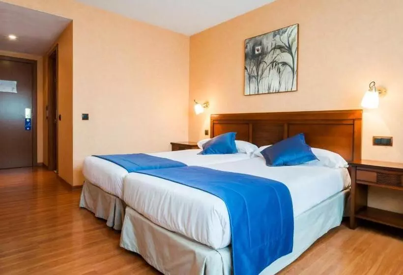 Отель Las Provincias