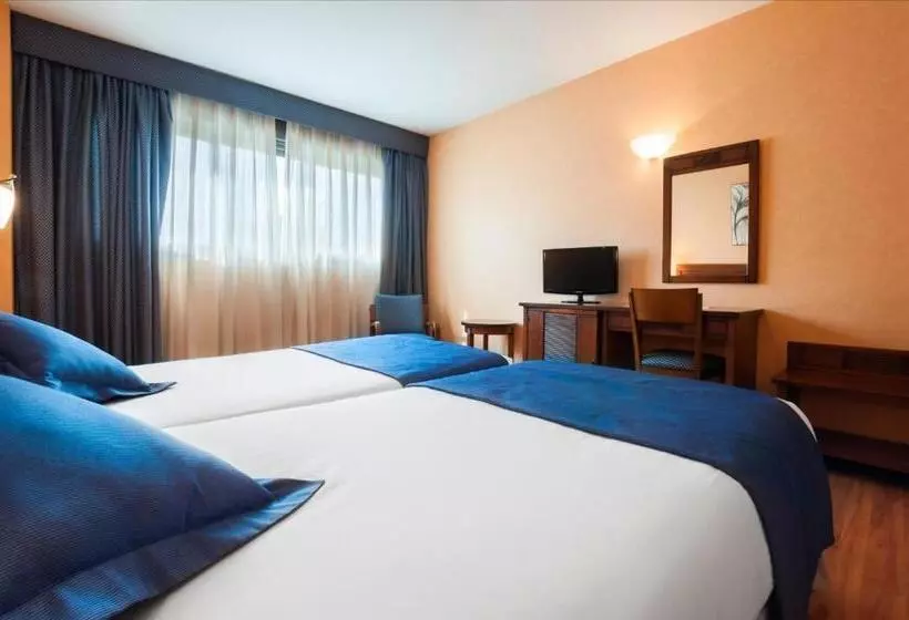 Отель Las Provincias