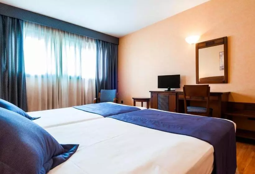 Отель Las Provincias