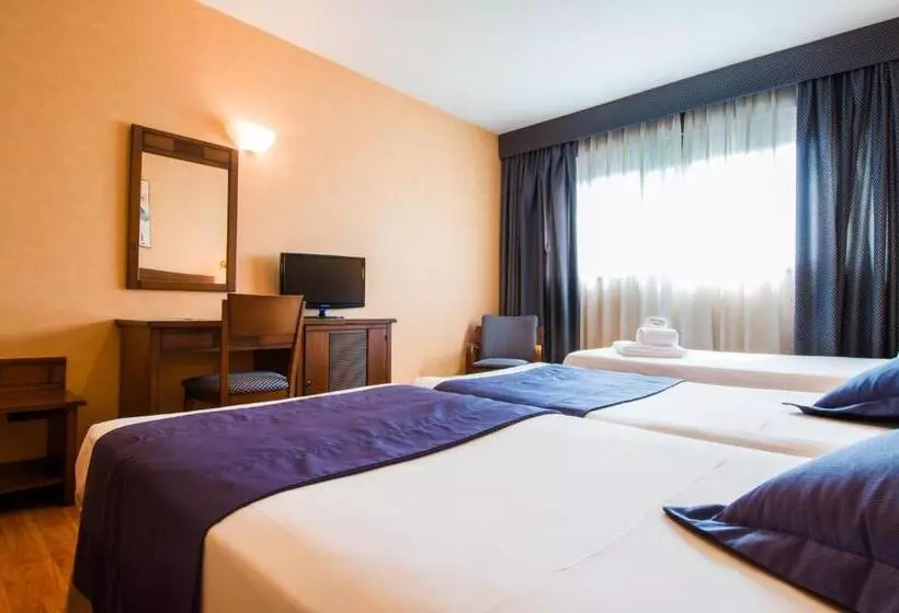 Отель Las Provincias