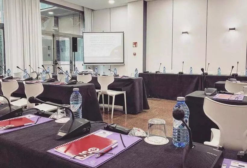 Отель Las Provincias