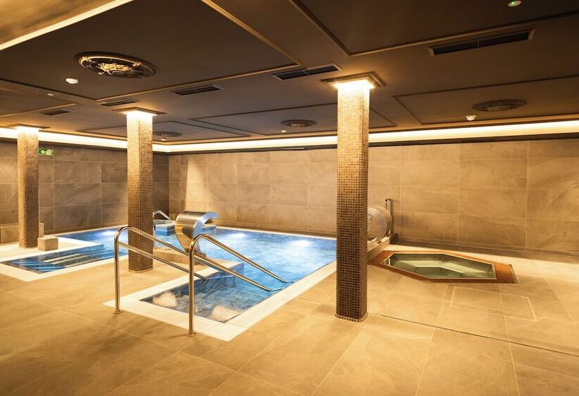 هتل Luze Boutique San Sebastian