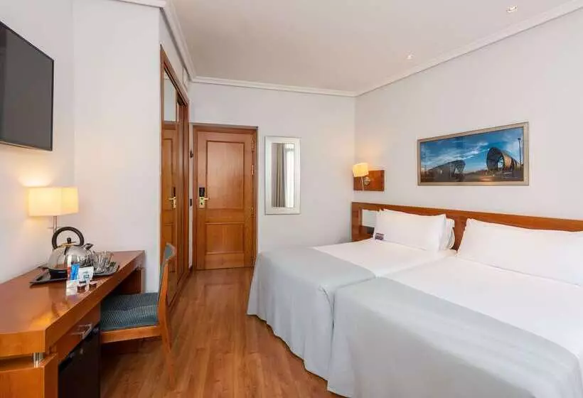 هتل Casa De Las Artes, Member Of Meliá Collection