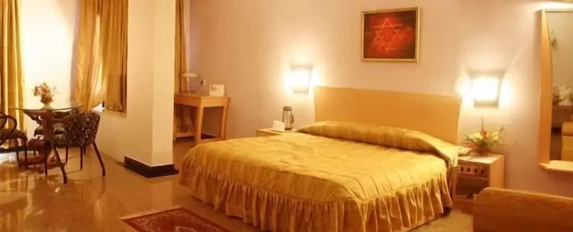 Hotel Mb International Palace Side