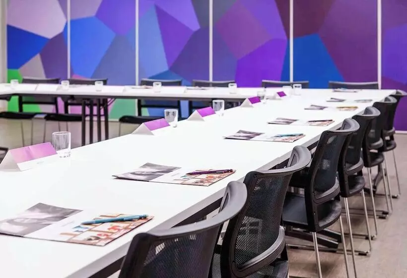 Отель Mercure Nice Centre Notre Dame