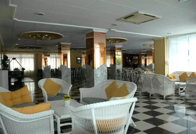 Отель Santa Monica Playa