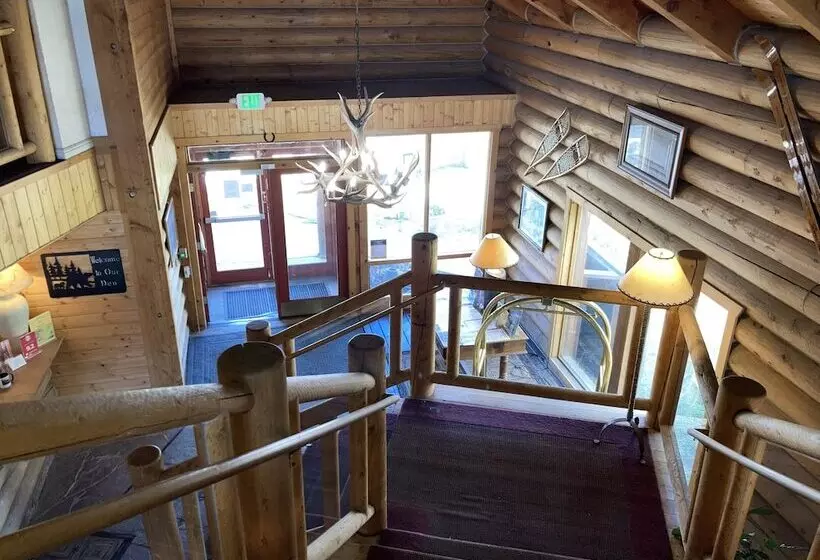 Отель The Boulder Creek Lodge