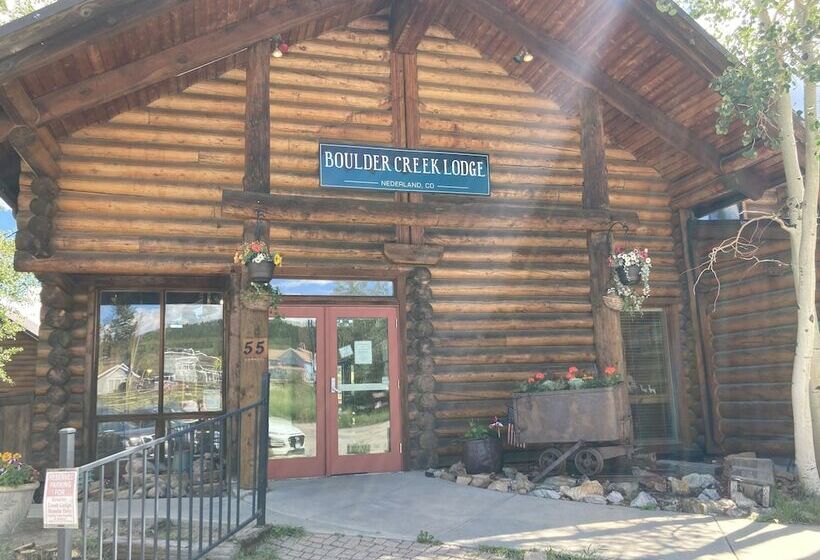 فندق The Boulder Creek Lodge