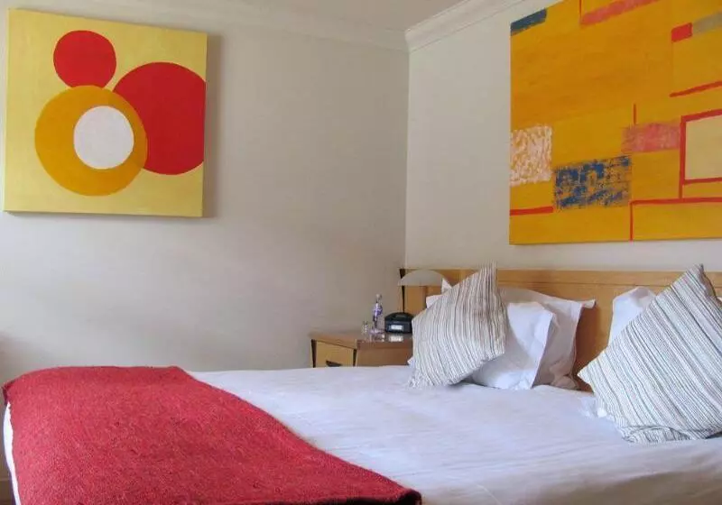 Отель The Inn At Lathones