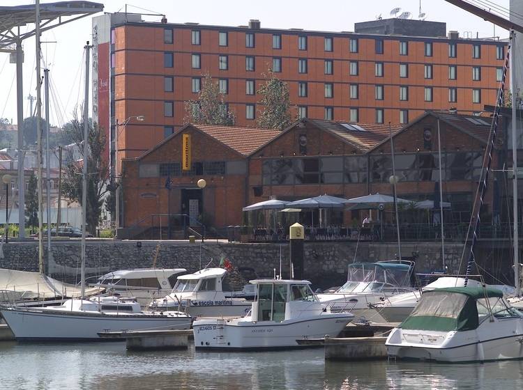 هتل Vila Gale Opera