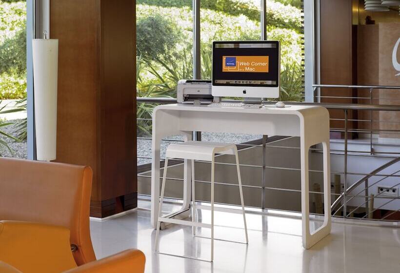 Hotel Ibis Styles Barcelona Sant Joan Despi