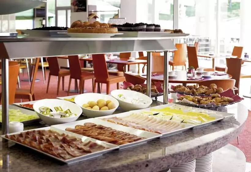 فندق Ibis Styles Barcelona Sant Joan Despi