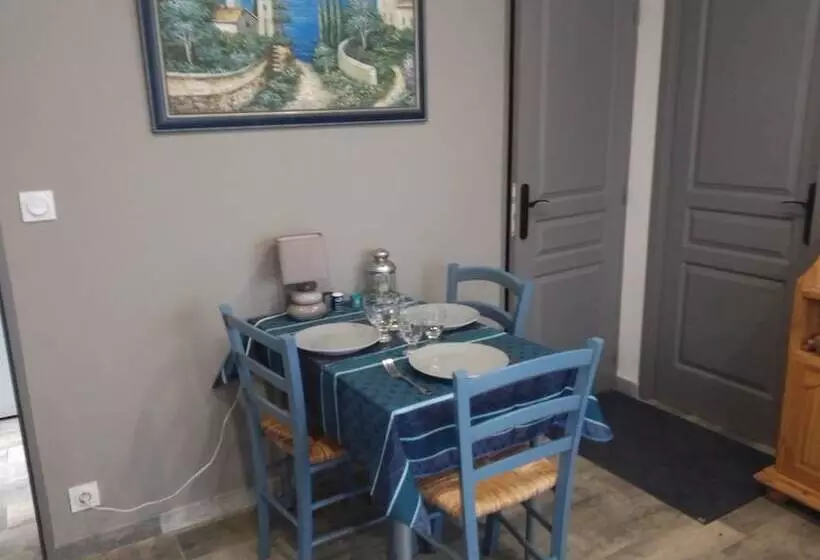 Au Pied De Barry   B&b