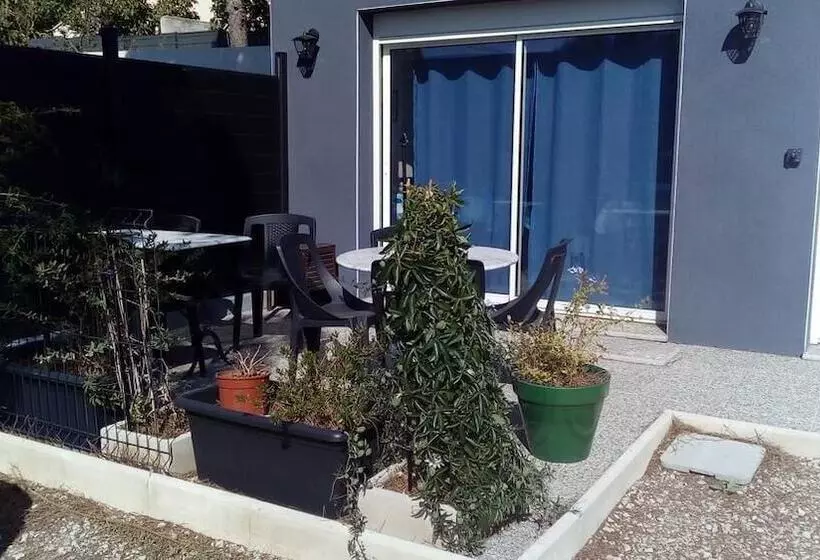 Au Pied De Barry   B&b