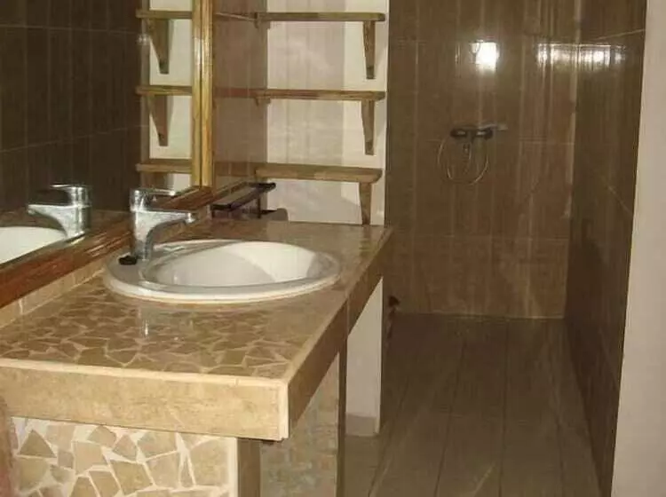 پانسیون Babao Camp