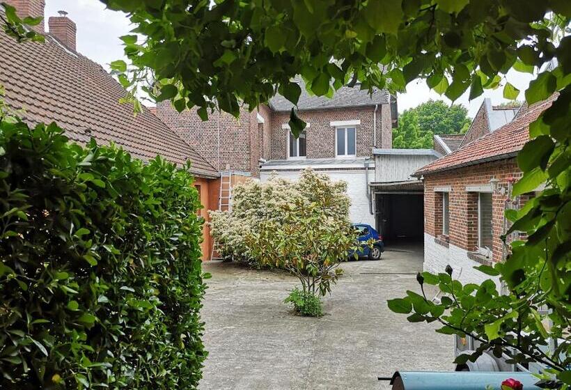 بنسيون Le Relais De L Aube