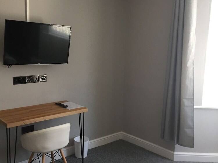 پانسیون St. Mary S Grove