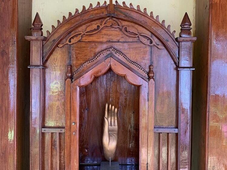 Bed and Breakfast Casa Candolim Beach Front