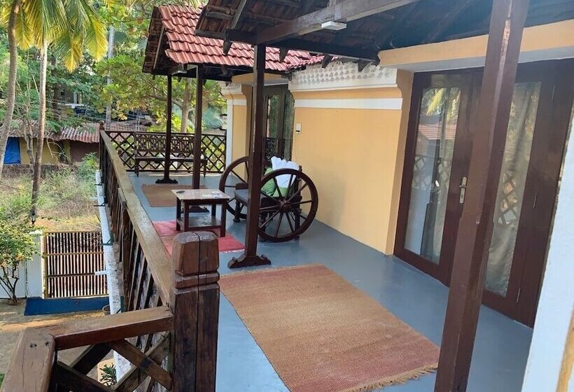 Bed and Breakfast Casa Candolim Beach Front