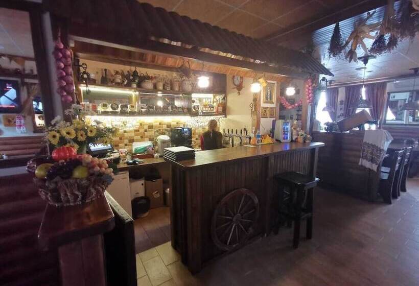 בית מלון כפרי Hutorok Inn