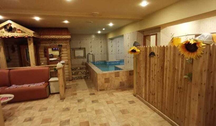 בית מלון כפרי Hutorok Inn