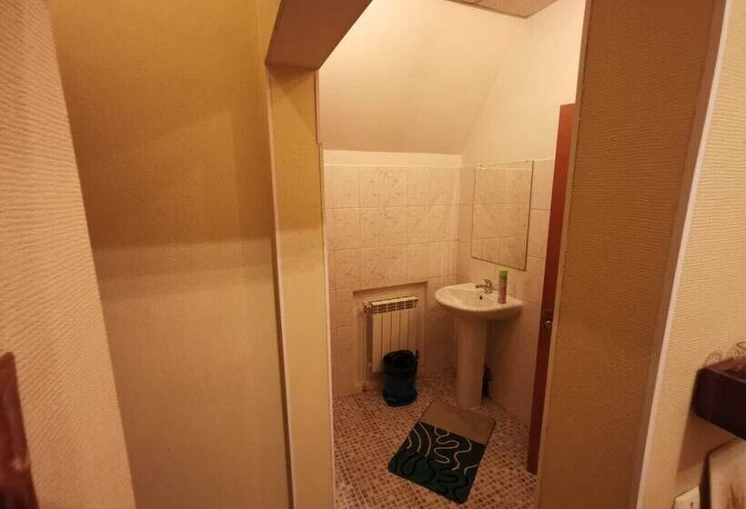 בית מלון כפרי Hutorok Inn