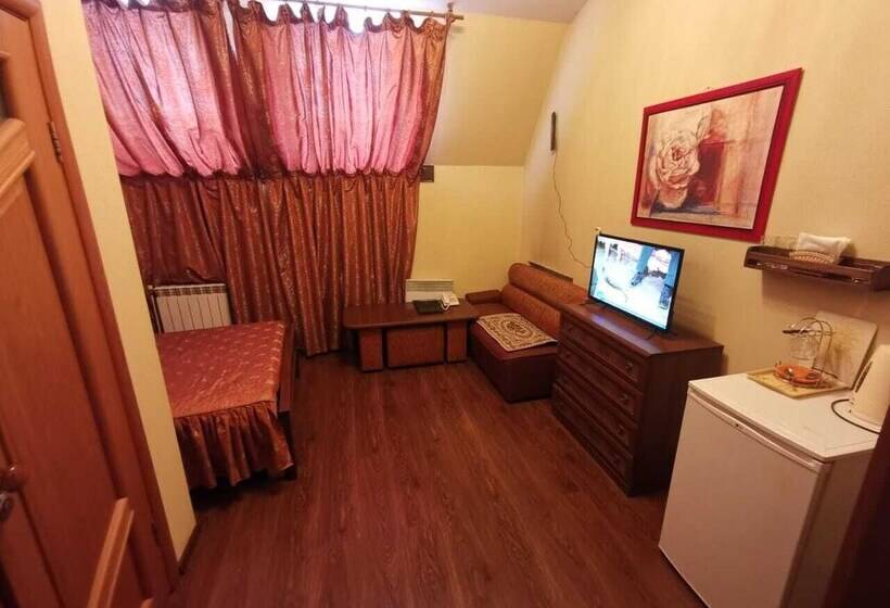 בית מלון כפרי Hutorok Inn