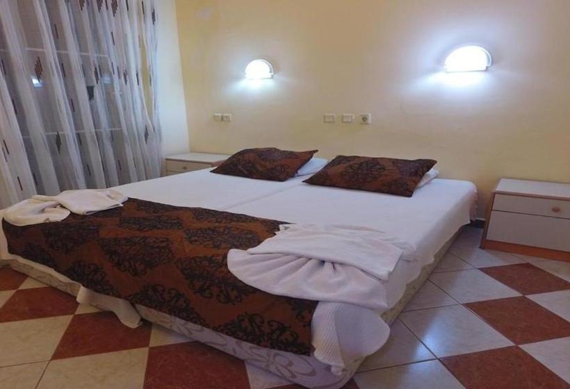 בית מלון כפרי Regum Life