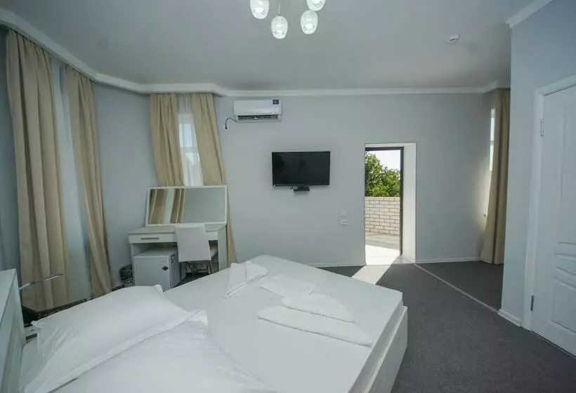 ペンション Guest House Nadezhda