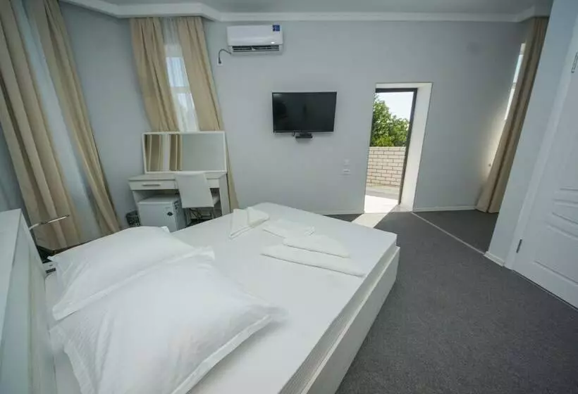 ペンション Guest House Nadezhda