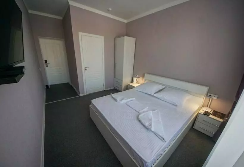 ペンション Guest House Nadezhda