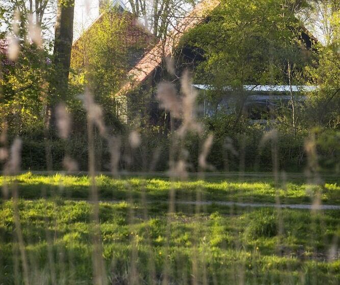 펜션 Uitgerust Voor Zaken